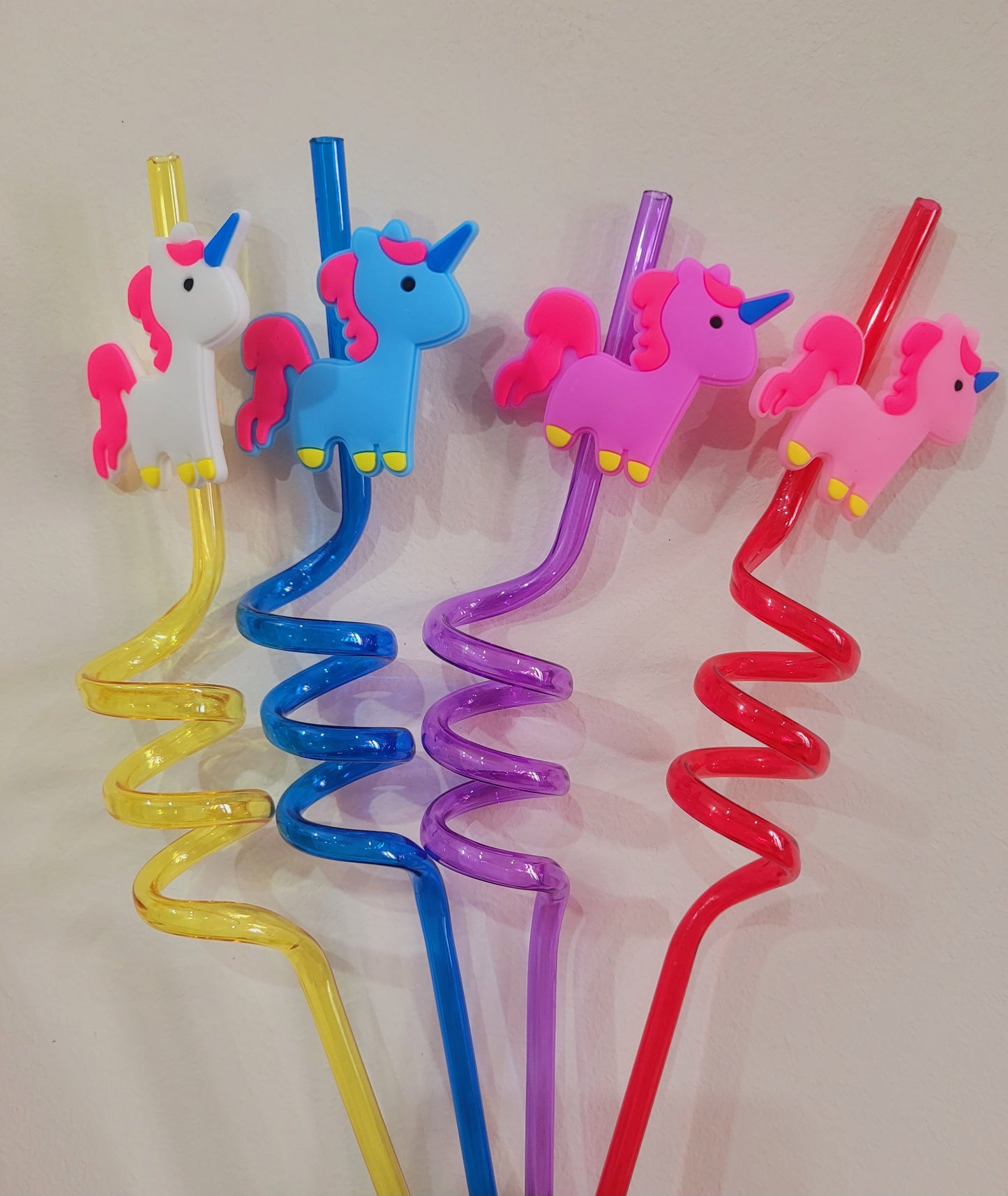 Pack of 4 Multicolor Unicorn Straws