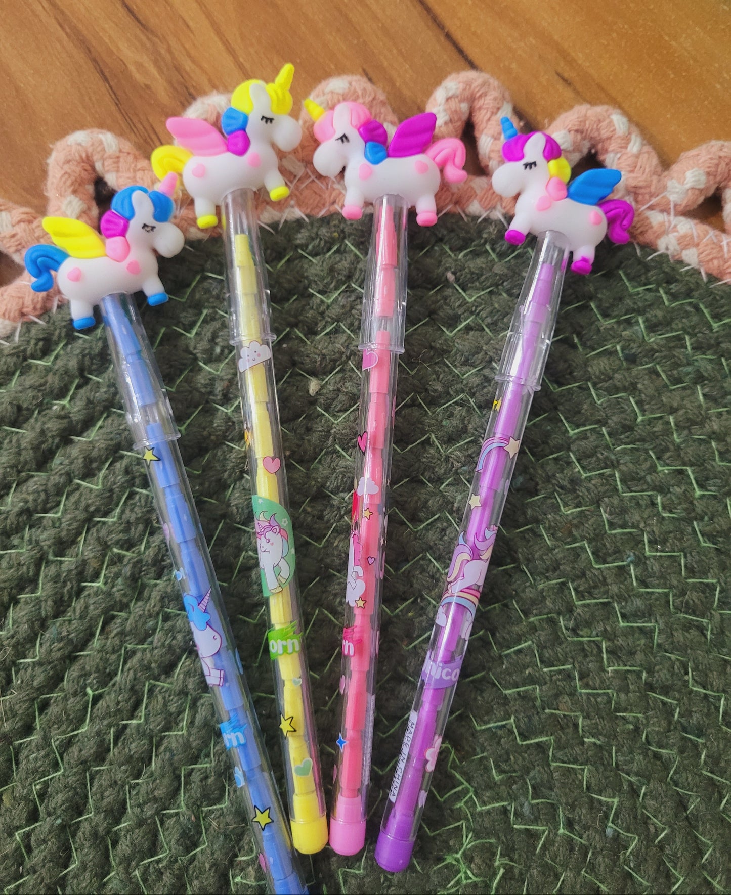 Pack of 6 Unicorn bullet pencils